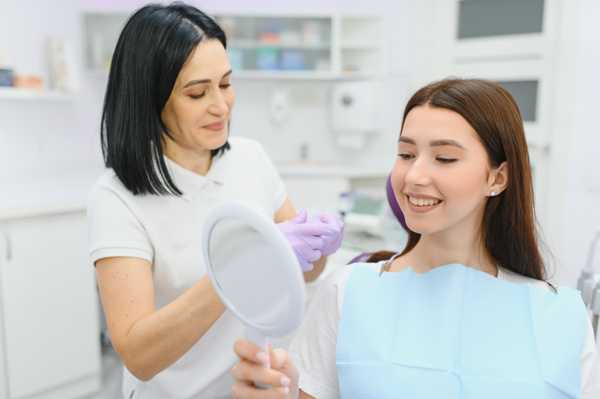 General Dentist Vs  Specialist: What’s The Difference?